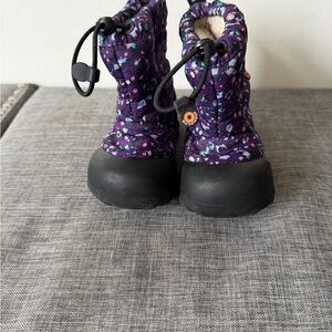 Bogs B-Moc Snow Little Textures Kid's Winter Boots, Purple size 9